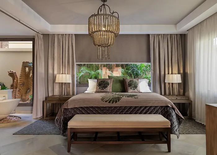 Royal River, Luxury - Adults Only فندق أذيخي