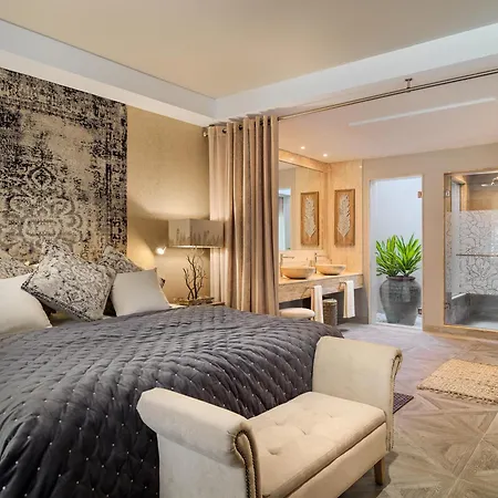 Royal River, Luxury - Adults Only ホテル アデヘ